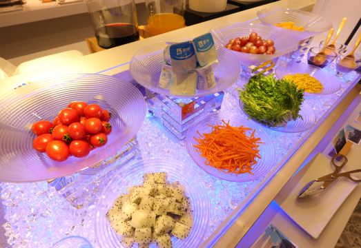 Echarm Hotel (Jinzhai Wuxing Street Guihua Park Store) Hotel Overview