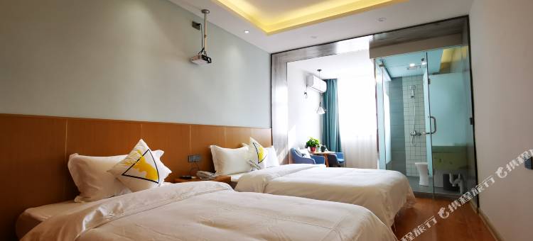 派酒店(西安咸阳国际机场店)图片