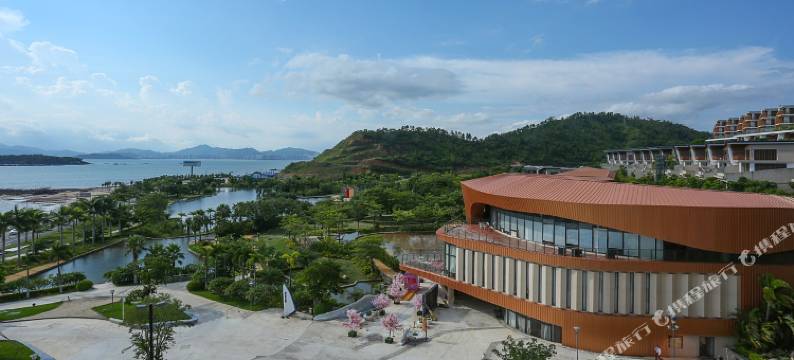潠寮湾九铭屿海UFO无边际泳池高层渡假海公寓(金海湾大道1号分店)图片
