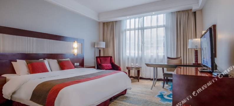 张家界天子大酒店(森林公园标志门店)图片