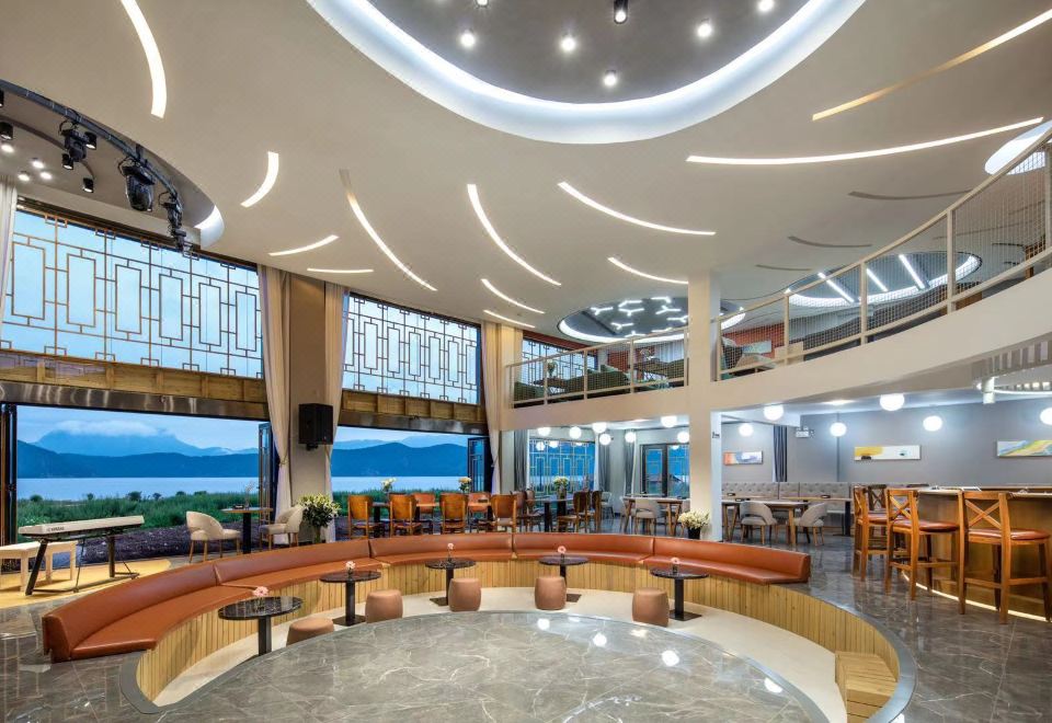 泸沽湖星畔水奢海景度假酒店外景图