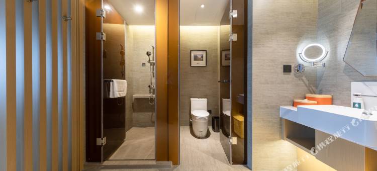 徐州云龙湖矿业大学亚朵酒店图片