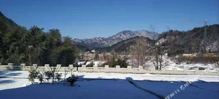 金寨古月龙门假日民宿图片