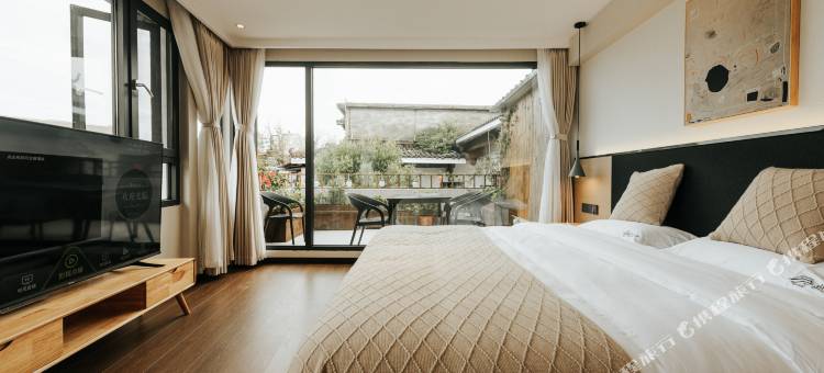 阆中山色里客栈图片