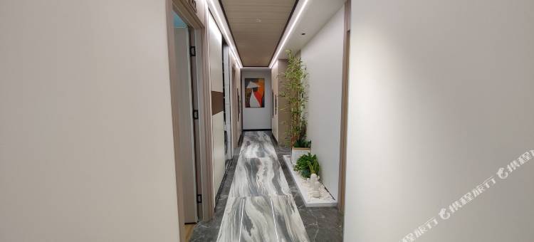 齐霏酒店式公寓(漳州火车站店)图片