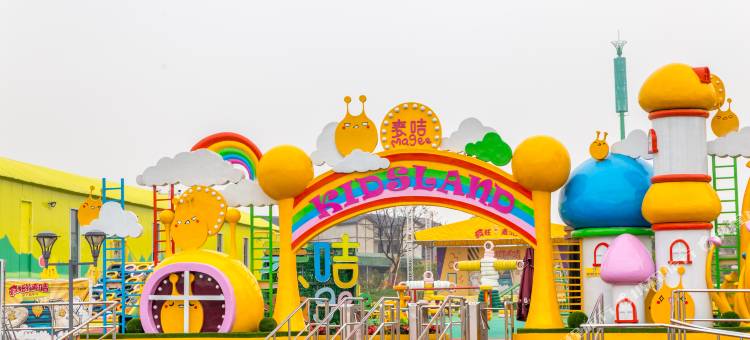 泊岸智能影院酒店(武汉体育中心经开万达广场店)图片
