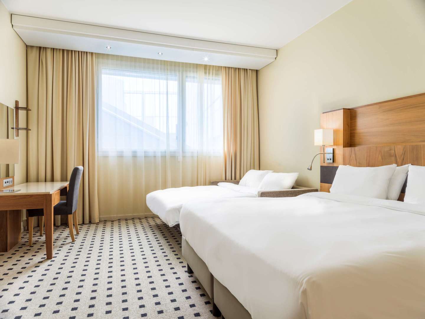 Radisson Blu Airport Terminal Hotel Stockholm Over view