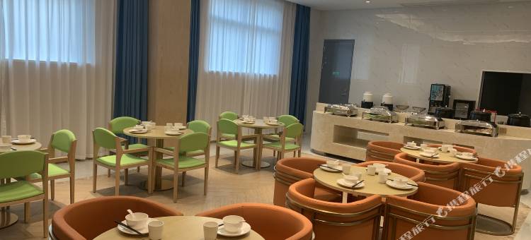 维也纳3好酒店(凤台体育馆店)图片
