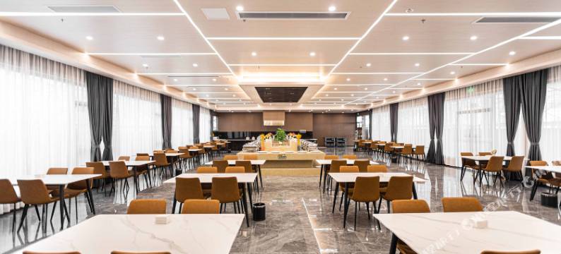 斯尔特酒店(自贡方特恐龙王国店)图片