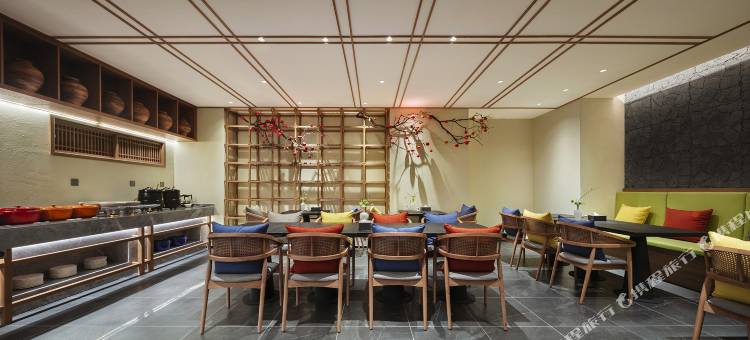 仟那酒店(滕州学院万达广场店)图片