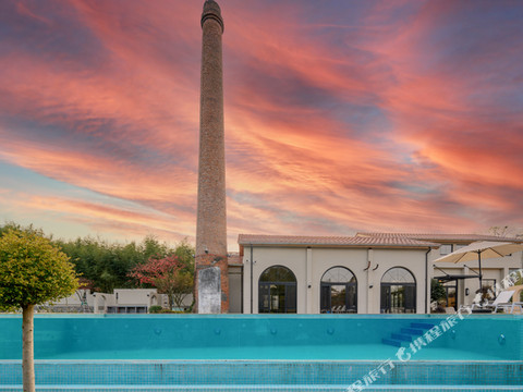 莫干山大墅下·溯溪泳池鸣沙温泉度假美宿