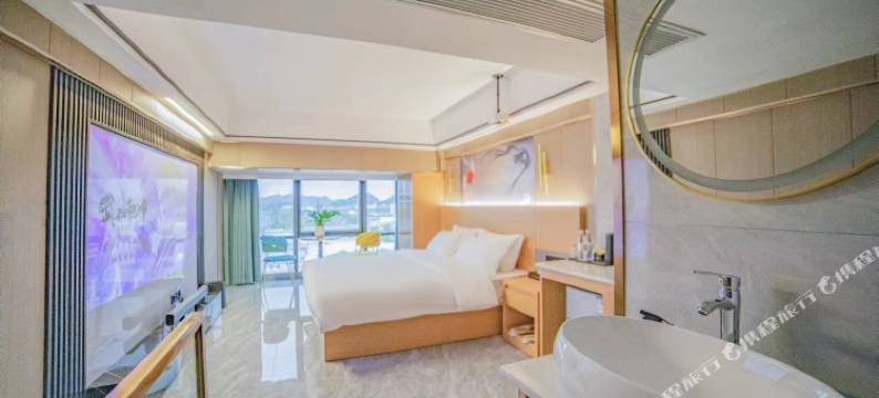 半岛栖客酒店(贵阳北站店)图片