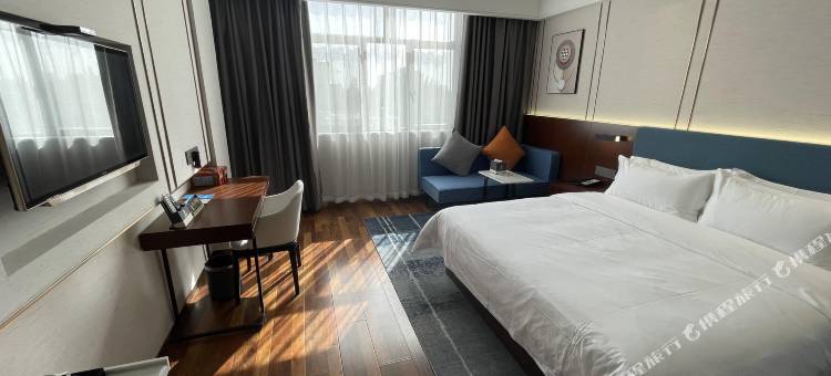 策勒巴里岛假日酒店图片