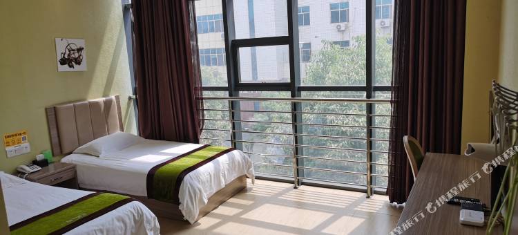 柚子酒店(安康火车站店)图片