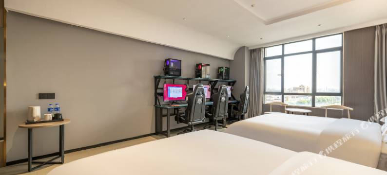 永利电竞公寓(桥头广场店)图片