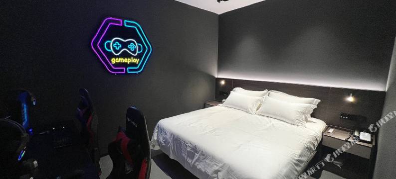 三脚猫电竞影院酒店(宁波东部新城国际会展中心店)图片