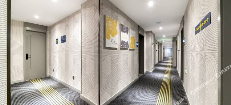 7天酒店(重庆南坪万达广场会展中心店)图片