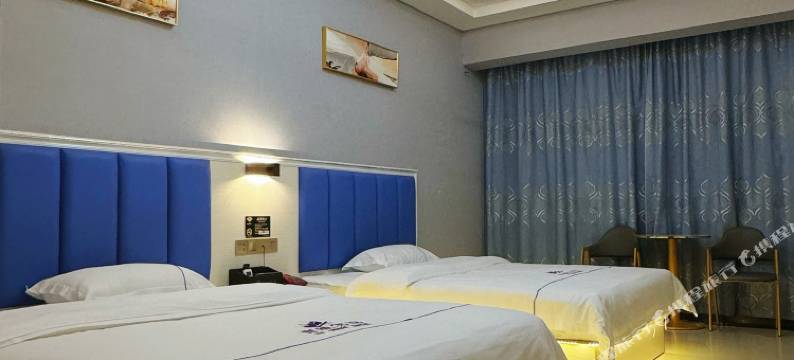 信宜育城酒店图片