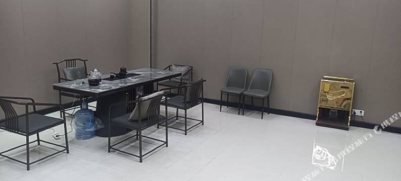 美漫·禺家酒店(广州番禺奥园店)图片