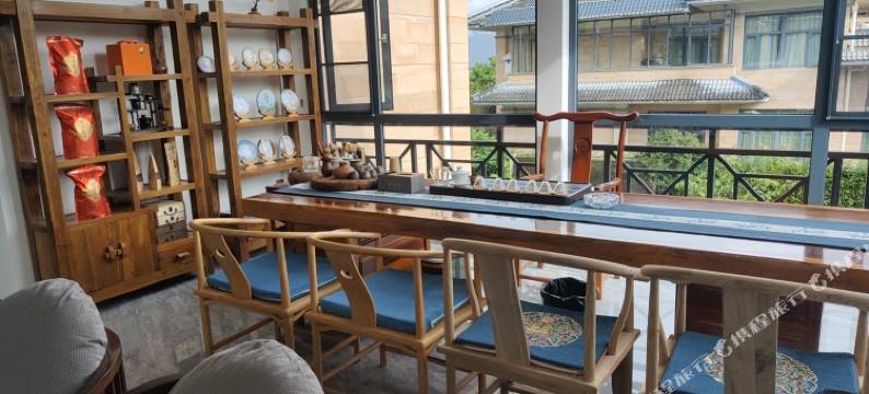 腾冲半山涧温泉别墅(世纪城店)图片