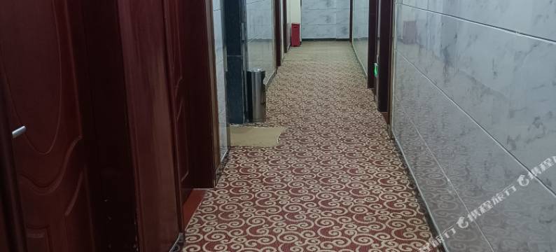 英德怡轩酒店(桥头镇店)图片