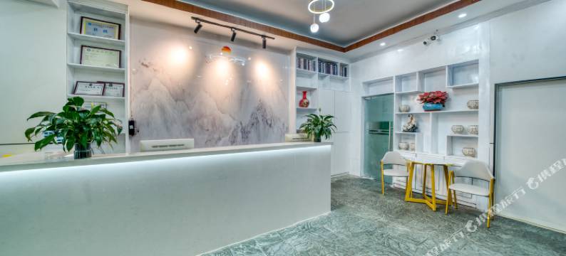 奈斯轻奢酒店(万科广场店)图片