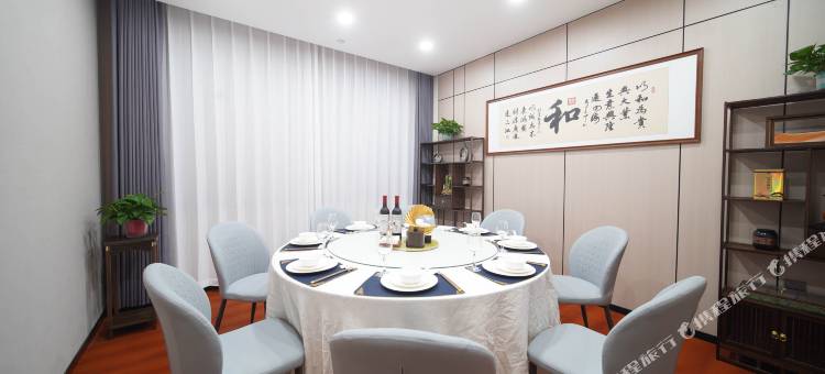玉门丽都酒店(高铁站时代广场店)图片