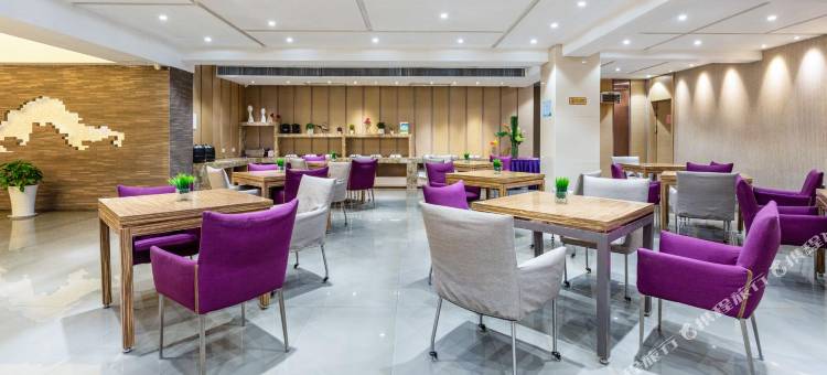 悦·半岛酒店(西安南门钟楼地铁站店)图片