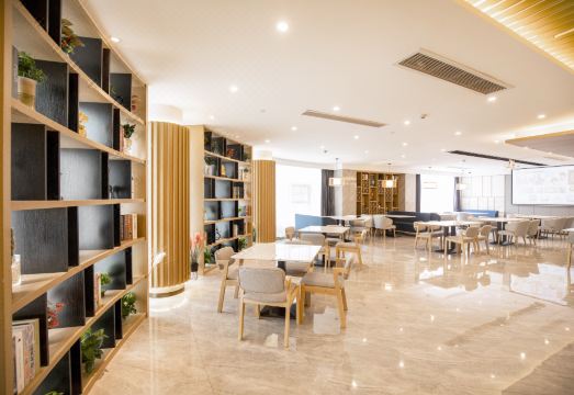 Qingmu Platinum Hotel Hotel Overview