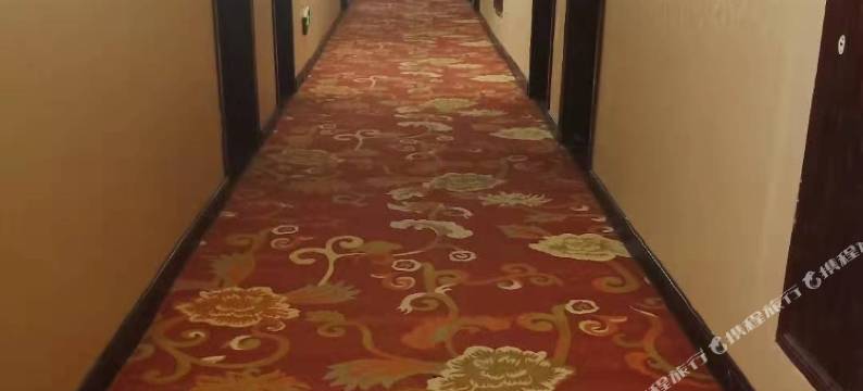 巴里坤紫荆商务宾馆图片