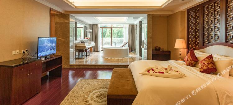 盐边红格温泉假日酒店图片