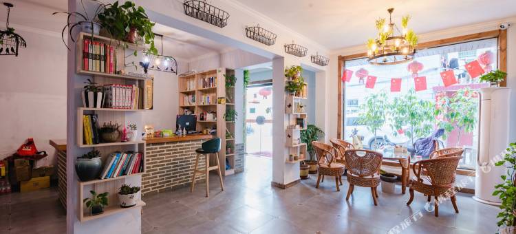 信阳栖栖客栈图片