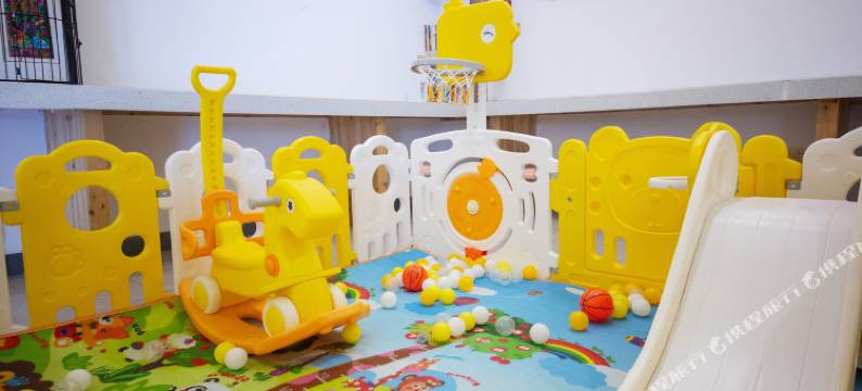 凤凰念赫江景度假民宿图片