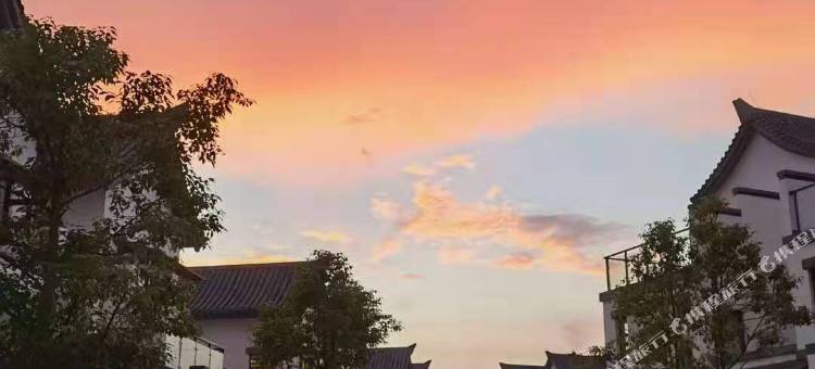 英德奥园柏墅度假别墅图片