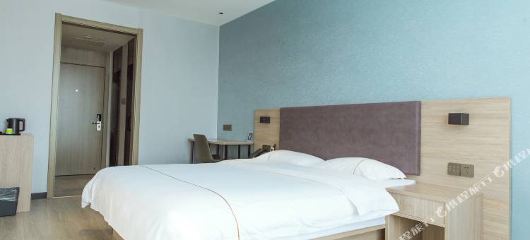 驿家365连锁酒店(石家庄海世界留村地铁站店)图片