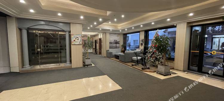 速8酒店(白山浑江大街中心医院店)图片