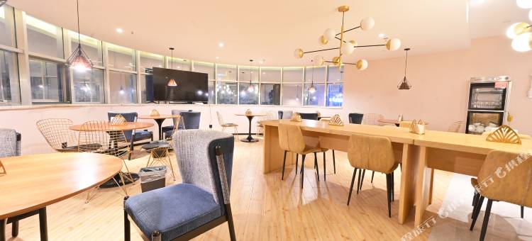 暮泰酒店(阜阳火车站北京东路店)图片