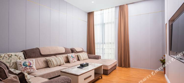 澳龙酒店(钦州湾大道万国商业广场店)图片