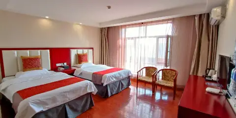 鑫三禾大酒店(金川工業大學海德店)