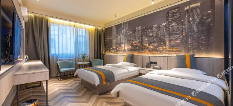 兰州泊漫酒店(万达广场大润发店)图片