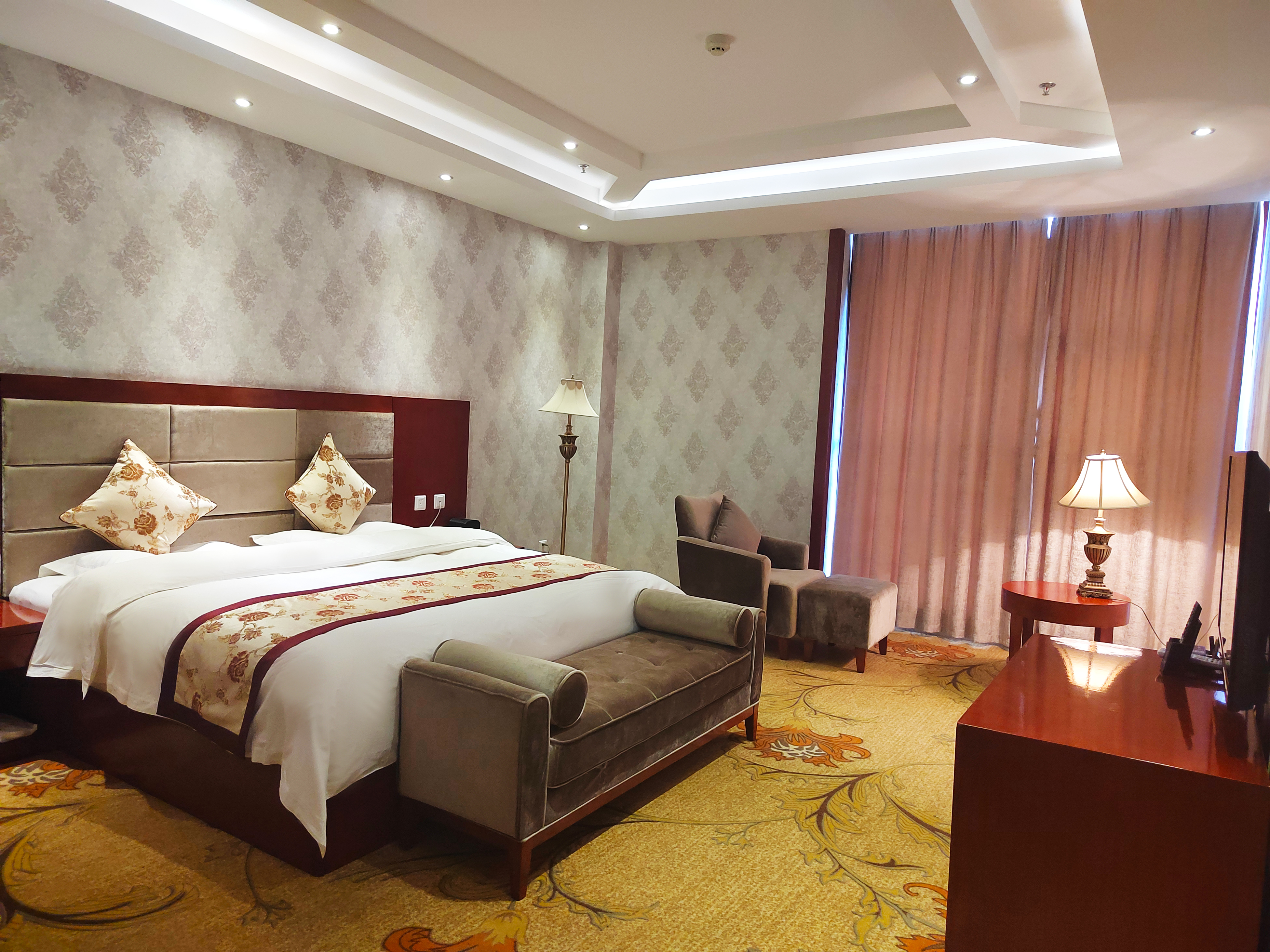 Yishunyuan International Hotel Over view