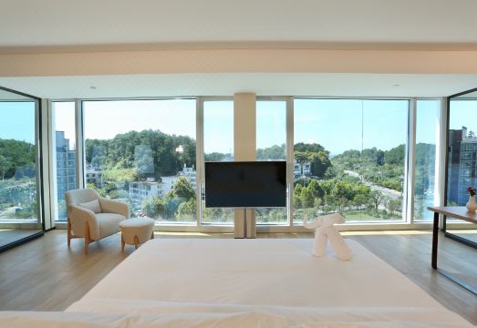 Libre ResortsHotel Overview