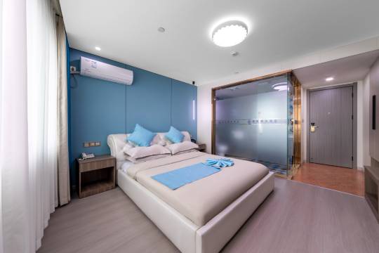 盐城 芸享精品酒店