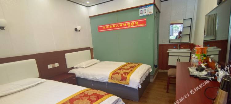 边坝菲凡宾馆图片