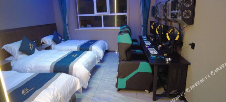 蓝速电竞酒店图片