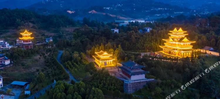 凤庆思莉朴酒店(文昌阁滇红古镇店)图片