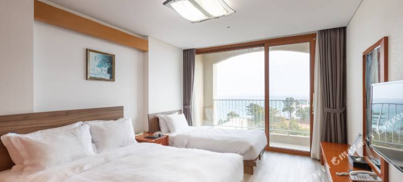 马瑞蒙斯酒店(Hotel Maremons)图片