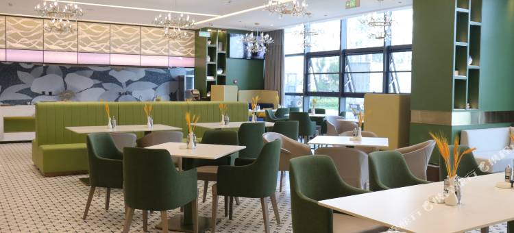 昱宸尚禧假日酒店(黄麓店)图片