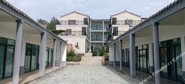 襄阳归源山庄(金寨村店)图片