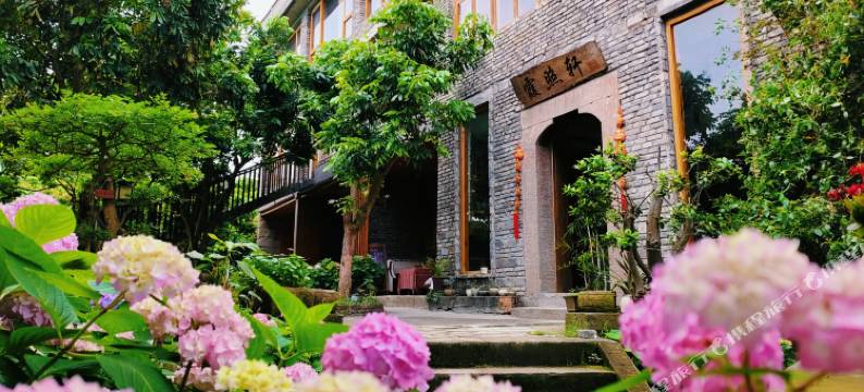 重庆滨江小筑霞照轩民宿图片